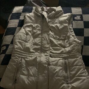 Stylish Cream Puffer Vest